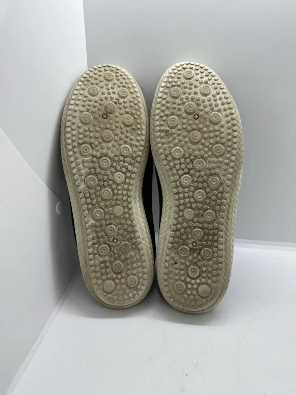 Tommy Bahama Sunset Slip On Shoes Women's 9 Memory Foam Knit Shoes Black 247155